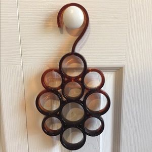 Scarf Hanger